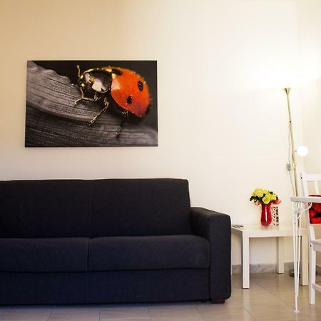 Casa Coccinella Apartment คาตาเนีย ภายนอก รูปภาพ