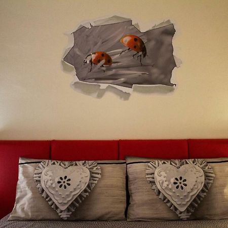 Casa Coccinella Apartment คาตาเนีย ภายนอก รูปภาพ