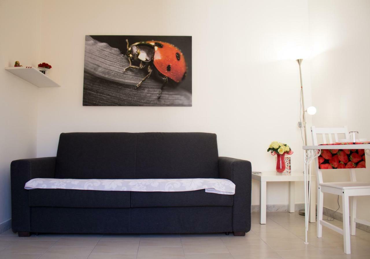 Casa Coccinella Apartment คาตาเนีย ภายนอก รูปภาพ