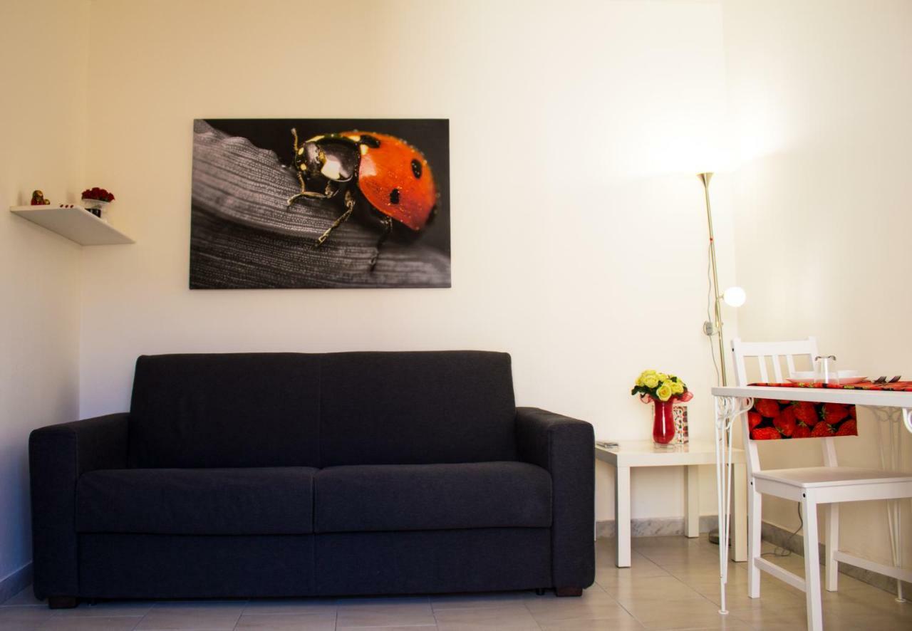 Casa Coccinella Apartment คาตาเนีย ภายนอก รูปภาพ