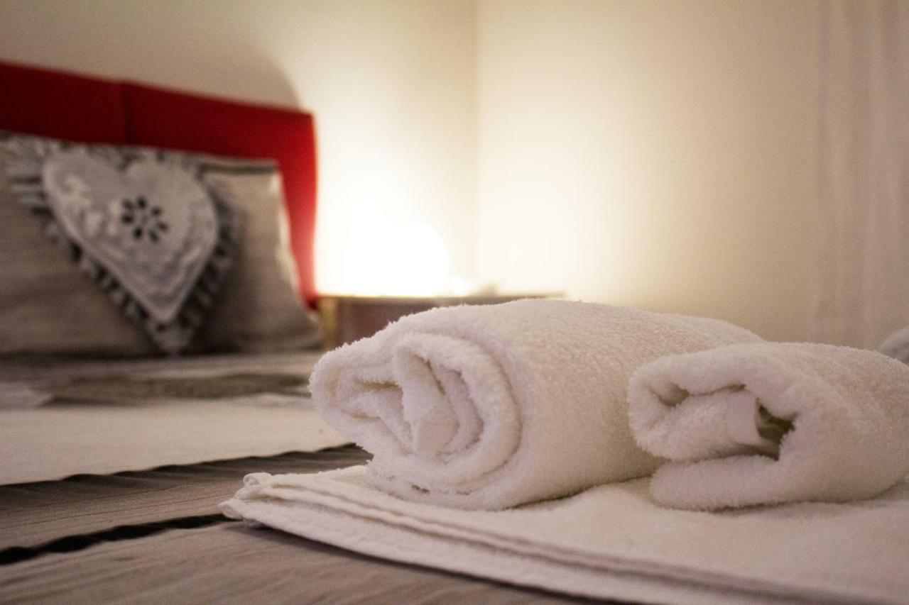 Casa Coccinella Apartment คาตาเนีย ภายนอก รูปภาพ